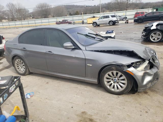 WBAPH73579A171940 - 2009 BMW 328 I SILVER photo 4