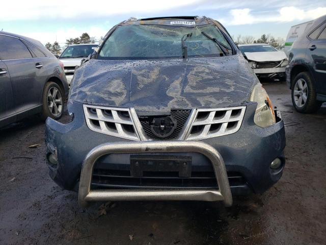 JN8AS5MV5DW121132 - 2013 NISSAN ROGUE S GRAY photo 5