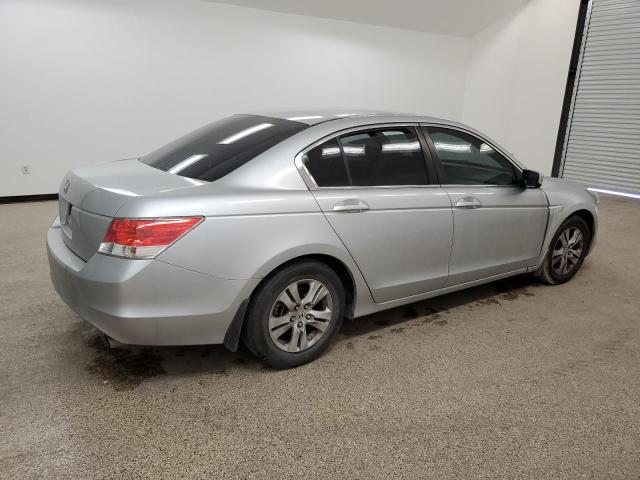 1HGCP2F43AA030637 - 2010 HONDA ACCORD LXP SILVER photo 3