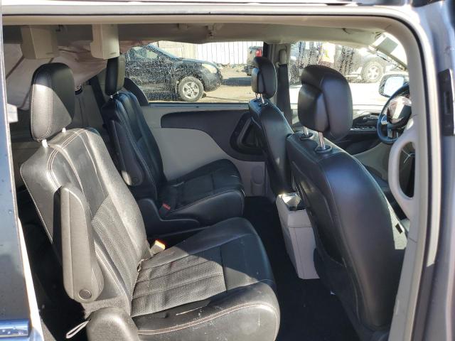 2C4RC1CG6FR583900 - 2015 CHRYSLER TOWN & COU TOURING L SILVER photo 11