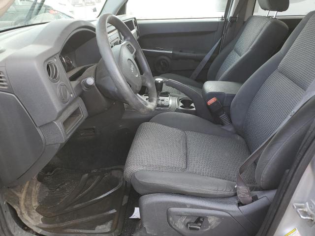 1J8HG48KX8C112478 - 2008 JEEP COMMANDER SPORT ნაცრისფერი ფოტო 7