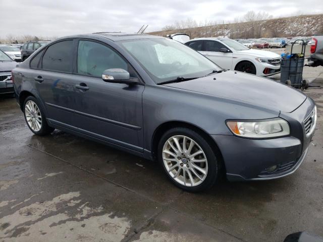 YV1390MS9A2508398 - 2010 VOLVO S40 2.4I GRAY photo 4