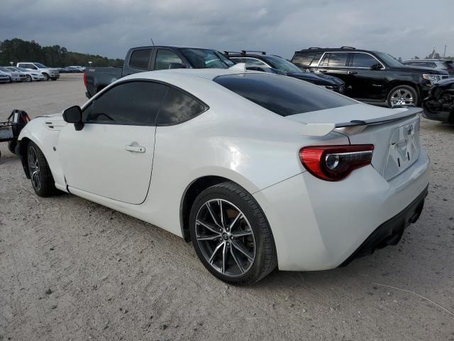 JF1ZNAE19K8703543 - 2019 TOYOTA 86 GT WHITE photo 2