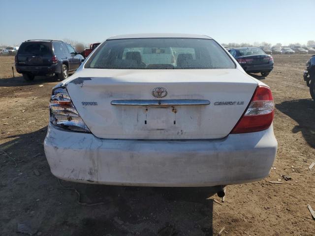 4T1BE32K72U080804 - 2002 TOYOTA CAMRY LE WHITE photo 6