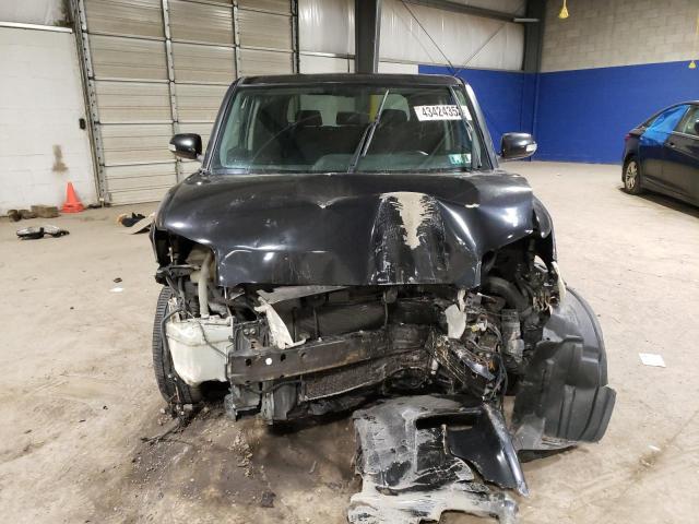 JTLZE4FE8B1139085 - 2011 TOYOTA SCION XB Schwarz Foto 5