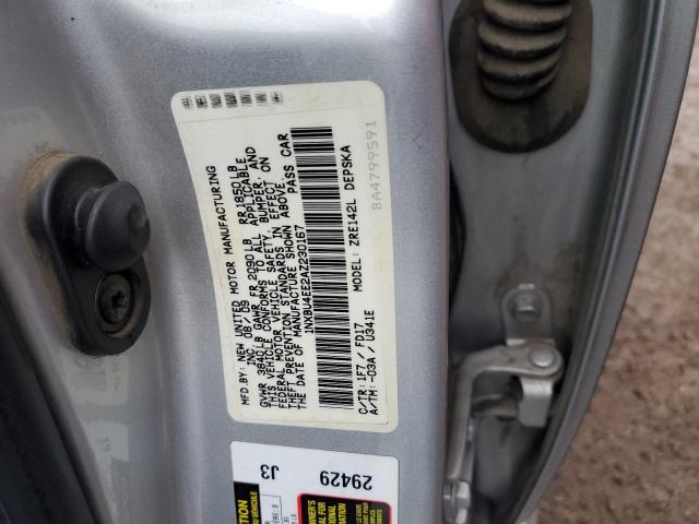 1NXBU4EE2AZ230167 - 2010 TOYOTA COROLLA BASE SILVER photo 12