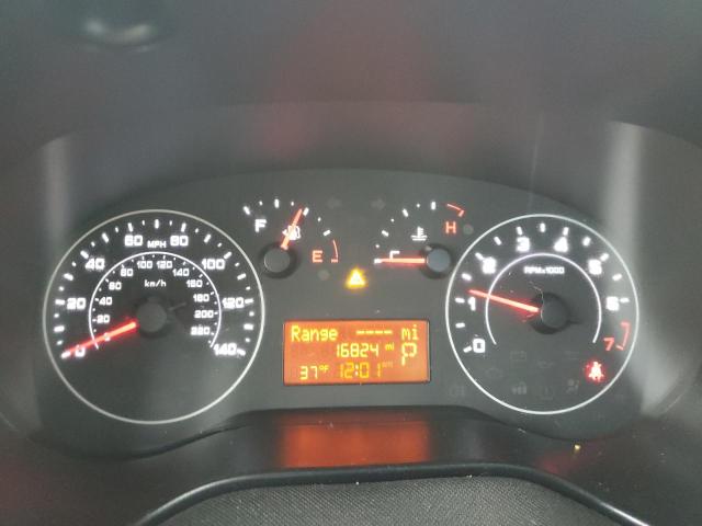 ZFBERFAB6H6E18172 - 2017 RAM PROMASTER WHITE photo 9