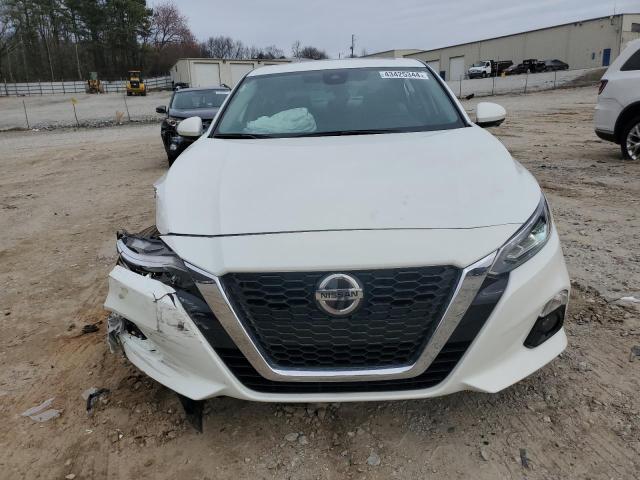 1N4BL4FW7MN355166 - 2021 NISSAN ALTIMA PLATINUM WHITE photo 5