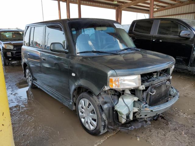 JTLKT324654028570 - 2005 TOYOTA SCION XB BLACK photo 4