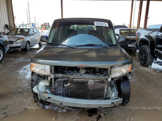 JTLKT324654028570 - 2005 TOYOTA SCION XB BLACK photo 5