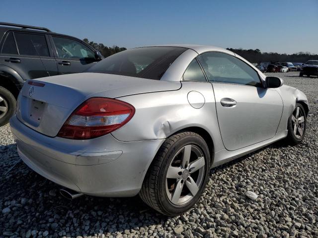 WDBWK54F18F158726 - 2008 MERCEDES-BENZ SLK 280 SILVER photo 3