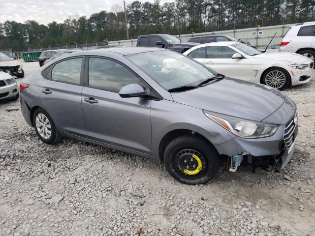 3KPC24A62LE098767 - 2020 HYUNDAI ACCENT SE GRAY photo 4