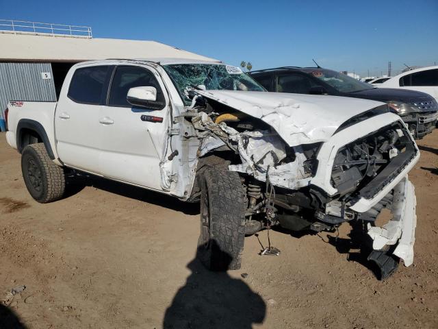 3TMCZ5AN1JM148991 - 2018 TOYOTA TACOMA DOUBLE CAB WHITE photo 4