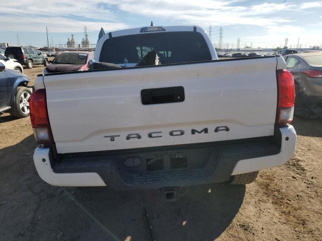 3TMCZ5AN1JM148991 - 2018 TOYOTA TACOMA DOUBLE CAB WHITE photo 6