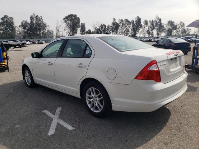 3FAHP0GAXCR304962 - 2012 FORD FUSION S WHITE photo 2