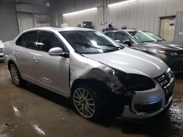 3VWRJ71K09M035738 - 2009 VOLKSWAGEN JETTA WOLFSBURG 银色 照片 4