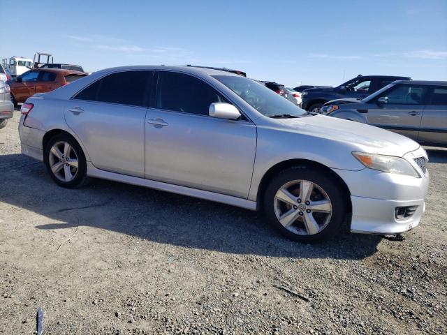 4T1BF3EK6AU015465 - 2010 TOYOTA CAMRY BASE SILVER photo 4