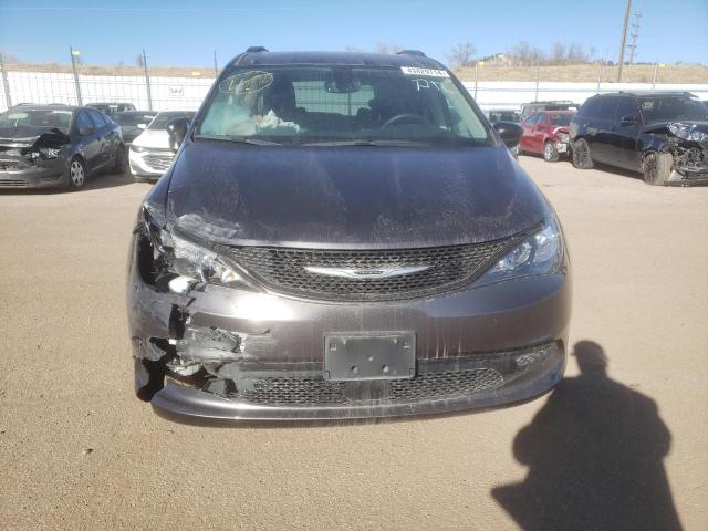 2C4RC1DG7MR602031 - 2021 CHRYSLER VOYAGER LXI GRAY photo 5