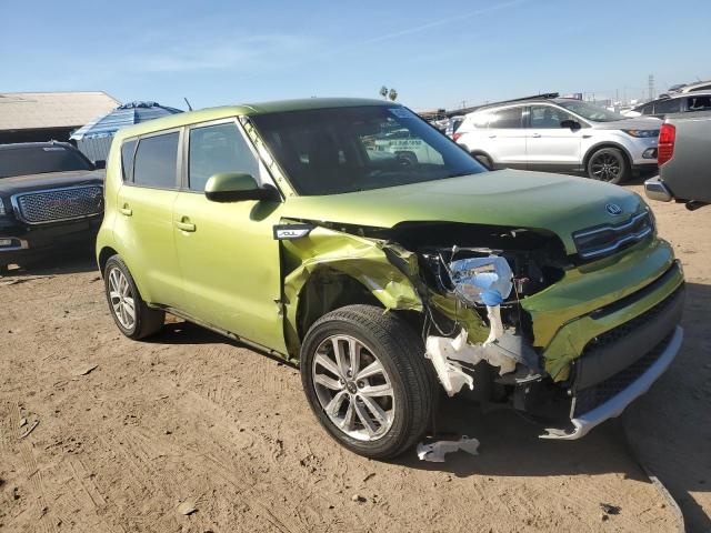 KNDJP3A5XK7912687 - 2019 KIA SOUL + GREEN photo 4