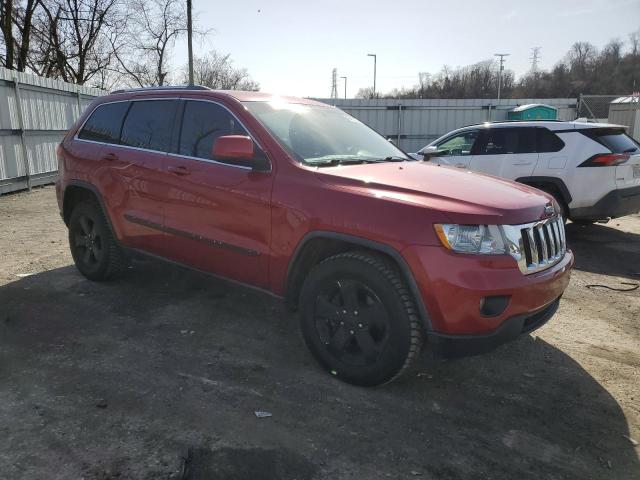 1J4RR4GG3BC614799 - 2011 JEEP GRAND CHER LAREDO Kırmızı fotoğraf 4