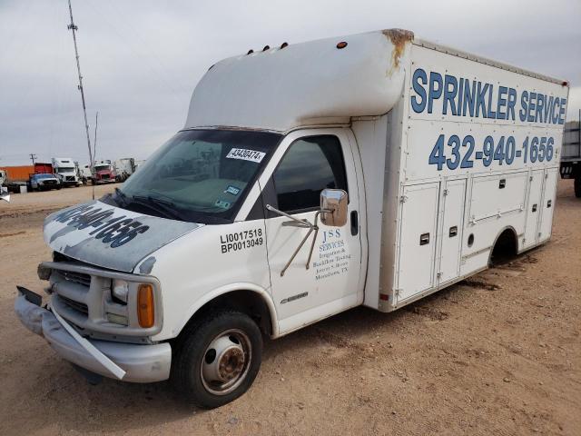 1GBJG31R511239994 - 2001 CHEVROLET EXPRESS CU G3500 WHITE photo 1