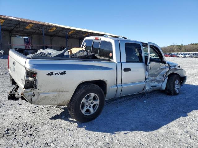 1D7HW48P07S253737 - 2007 DODGE DAKOTA QUAD SLT SILVER photo 3