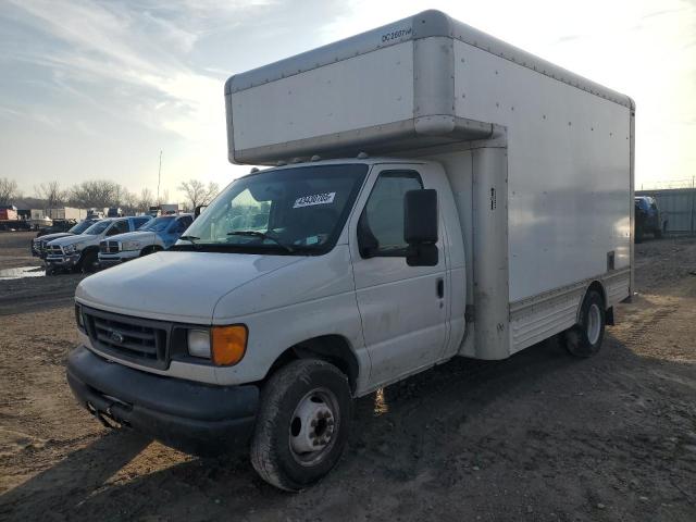 2006 FORD ECONOLINE E450 SUPER DUTY CUTAWAY VAN, null