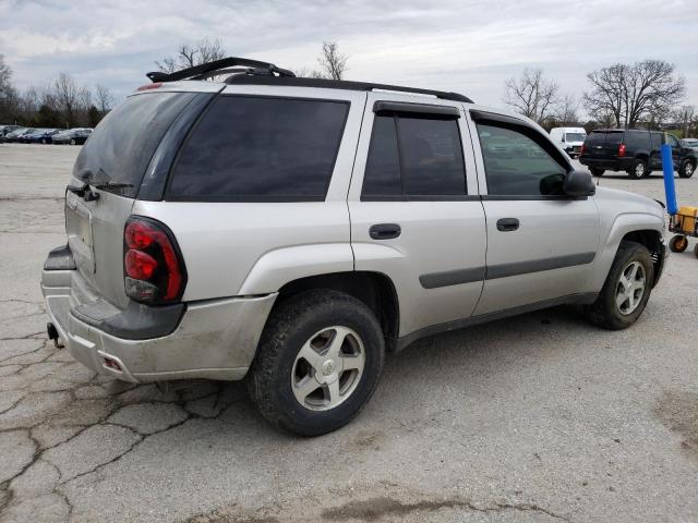 1GNDT13S852206553 - 2005 CHEVROLET TRAILBLAZE LS SILVER photo 3