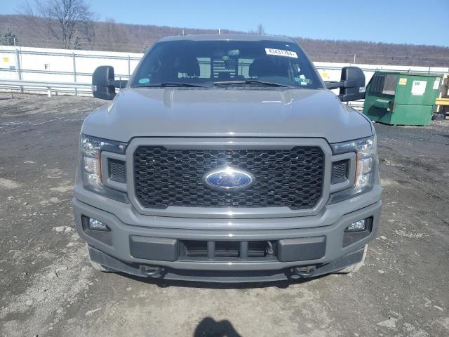 1FTFW1EG7JFC18729 - 2018 FORD F150 SUPERCREW GRAY photo 5