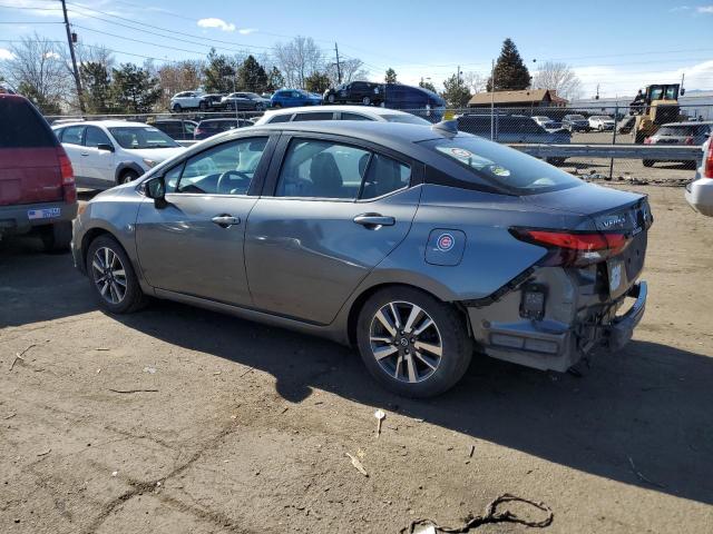 3N1CN8EV2ML874492 - 2021 NISSAN VERSA SV GRAY photo 2