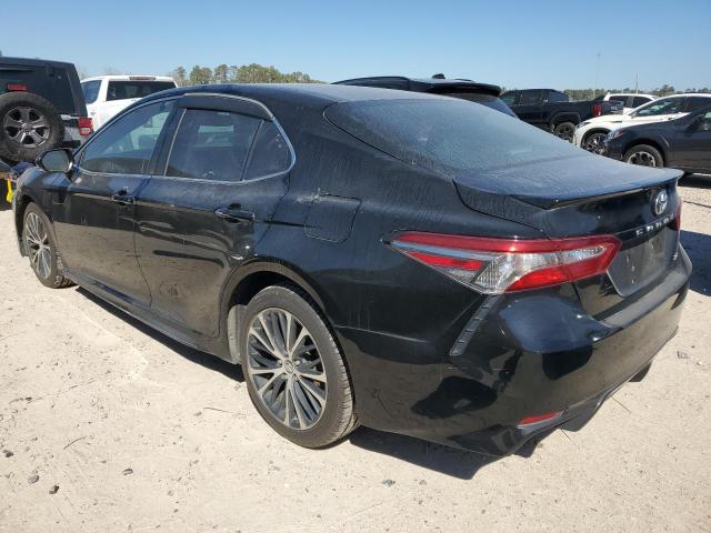 4T1B11HK5JU015116 - 2018 TOYOTA CAMRY L BLACK photo 2