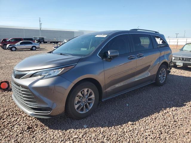 2021 TOYOTA SIENNA LE, 