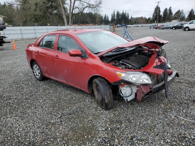 1NXBU4EE2AZ298338 - 2010 TOYOTA COROLLA BASE RED photo 4