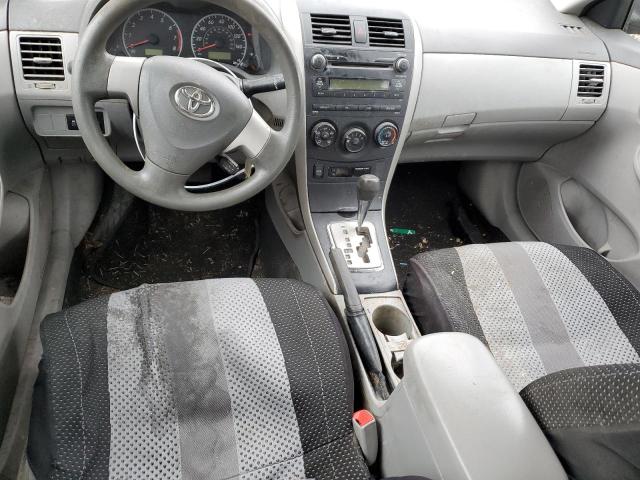 1NXBU4EE2AZ298338 - 2010 TOYOTA COROLLA BASE RED photo 8