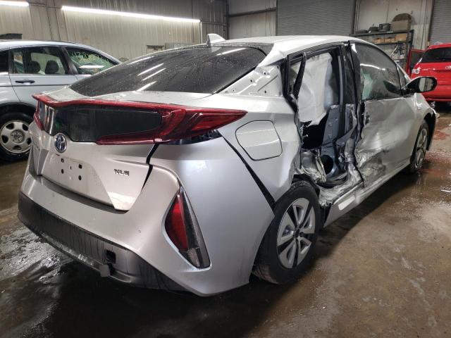 JTDKARFPXL3137674 - 2020 TOYOTA PRIUS PRIM LE SILVER photo 3