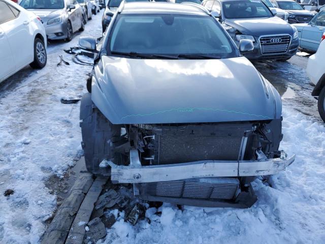 SJKCH5CP6JA057131 - 2018 INFINITI QX30 BASE GRAY photo 5