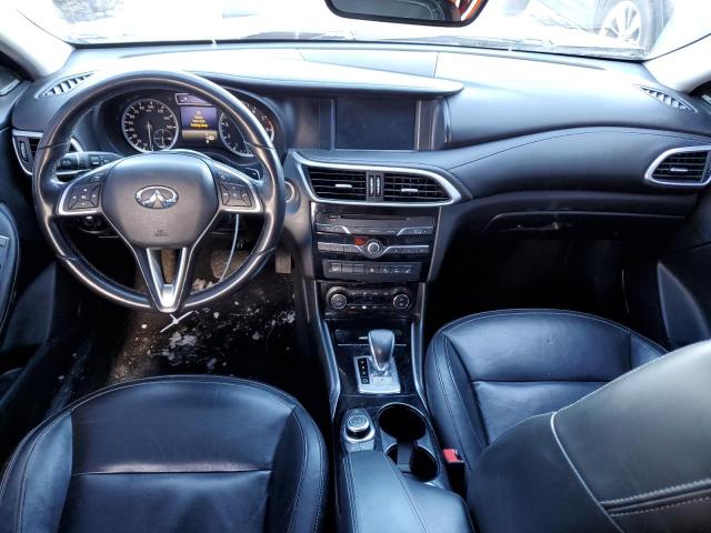 SJKCH5CP6JA057131 - 2018 INFINITI QX30 BASE GRAY photo 8