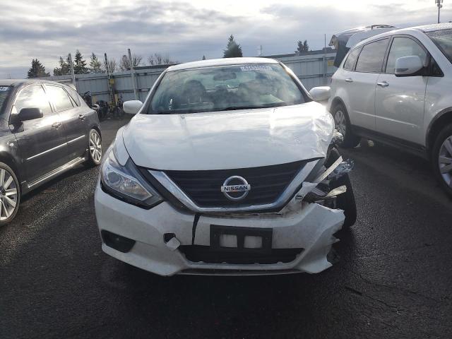 1N4AL3AP9JC268401 - 2018 NISSAN ALTIMA 2.5 WHITE photo 5