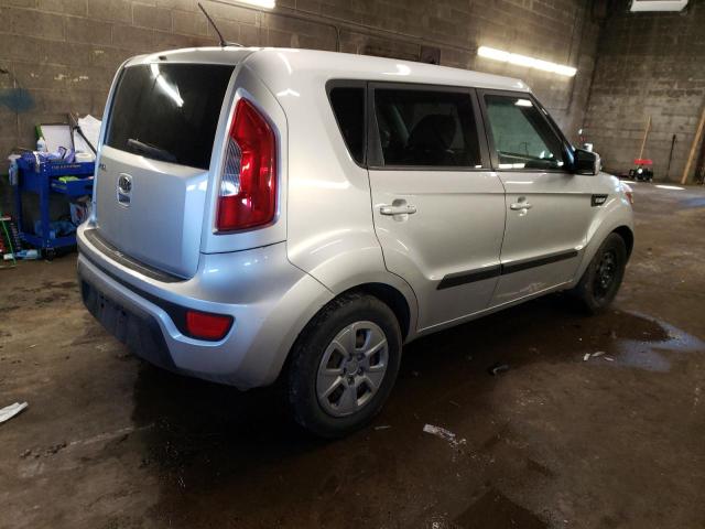 KNDJT2A53C7378066 - 2012 KIA SOUL GRAY photo 3