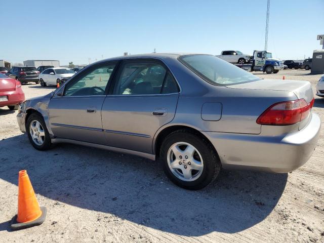 1HGCG1659YA060528 - 2000 HONDA ACCORD EX GRAY photo 2