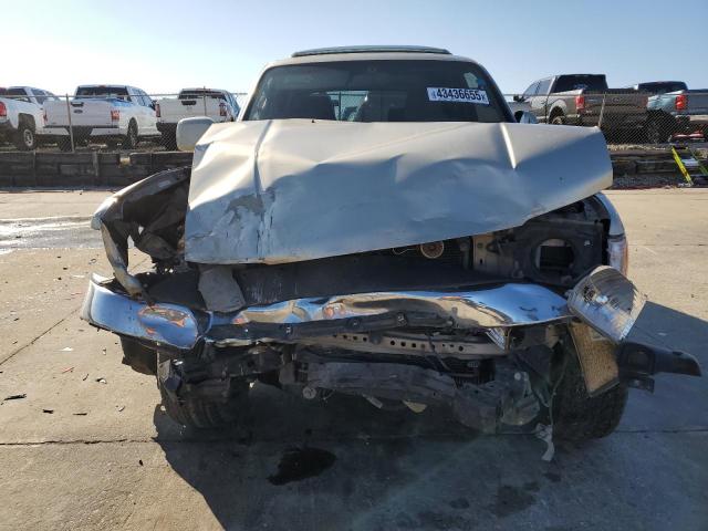 JT3GN86R610181552 - 2001 TOYOTA 4RUNNER SR5 银色 照片 5