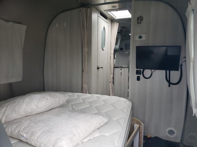 1STTFYL25PJ562294 - 2023 AIRSTREAM CAMPER SILVER photo 6