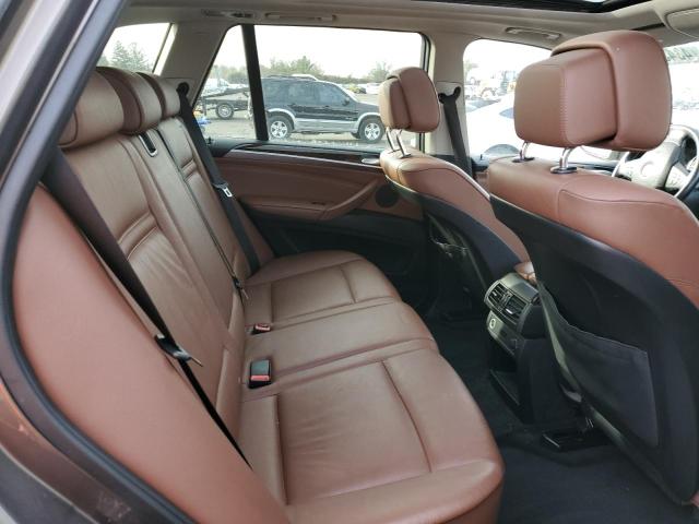 5UXZV4C56CL745148 - 2012 BMW X5 XDRIVE35I BROWN photo 10