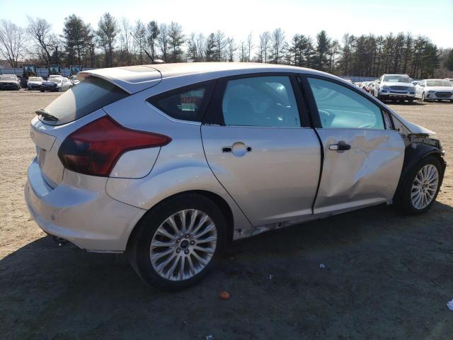 1FAHP3N23CL441298 - 2012 FORD FOCUS TITANIUM SILVER photo 3