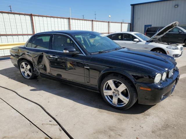 SAJWA79B18SH20318 - 2008 JAGUAR XJ8 L BLACK photo 4