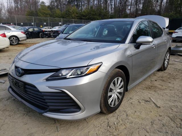 4T1C31AK8MU564578 - 2021 TOYOTA CAMRY LE SILVER photo 1