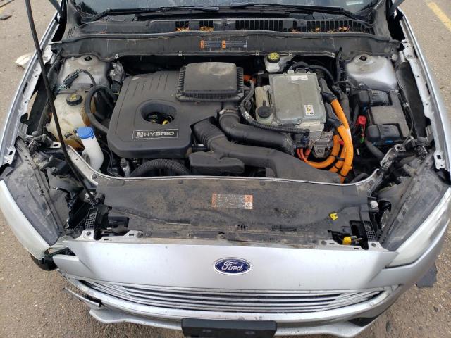 3FA6P0LU2LR145183 - 2020 FORD FUSION SE SILVER photo 11