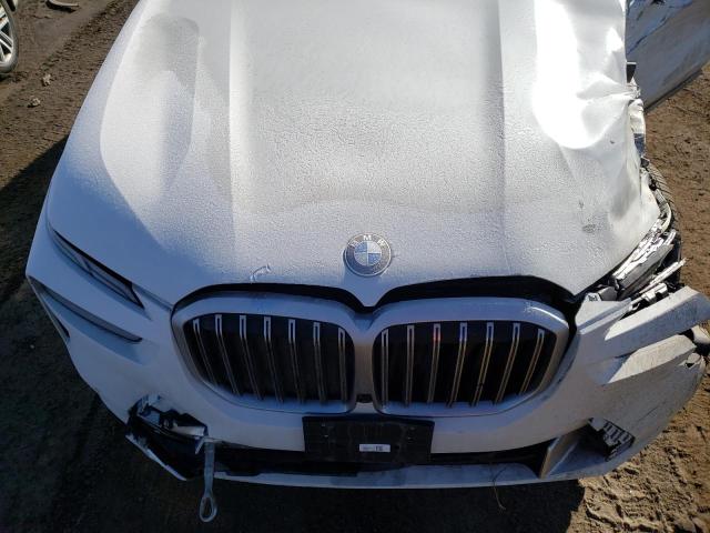 5UX23EM03P9P19898 - 2023 BMW X7 XDRIVE40I WHITE photo 12