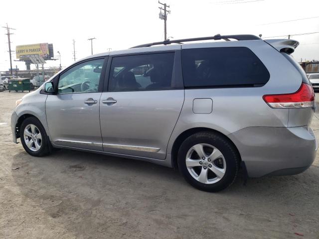 5TDKK3DC3CS278157 - 2012 TOYOTA SIENNA LE SILVER photo 2