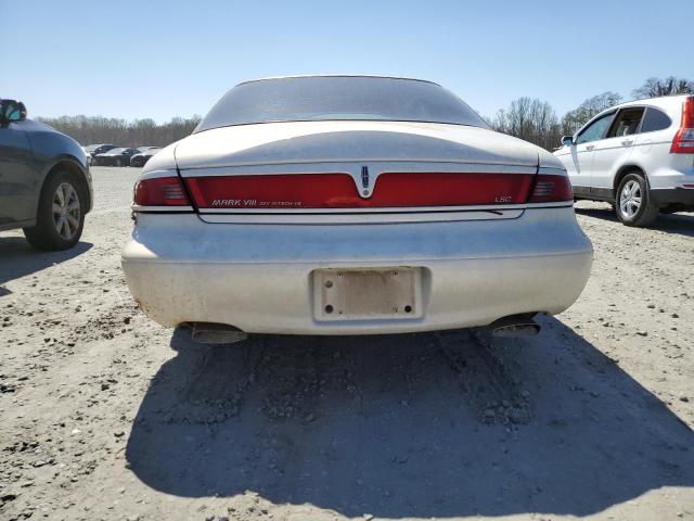 1LNFM92V9WY735903 - 1998 LINCOLN MARK VIII LSC WHITE photo 6